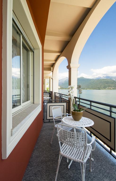 Classic Double or Twin Room Partial Lake View